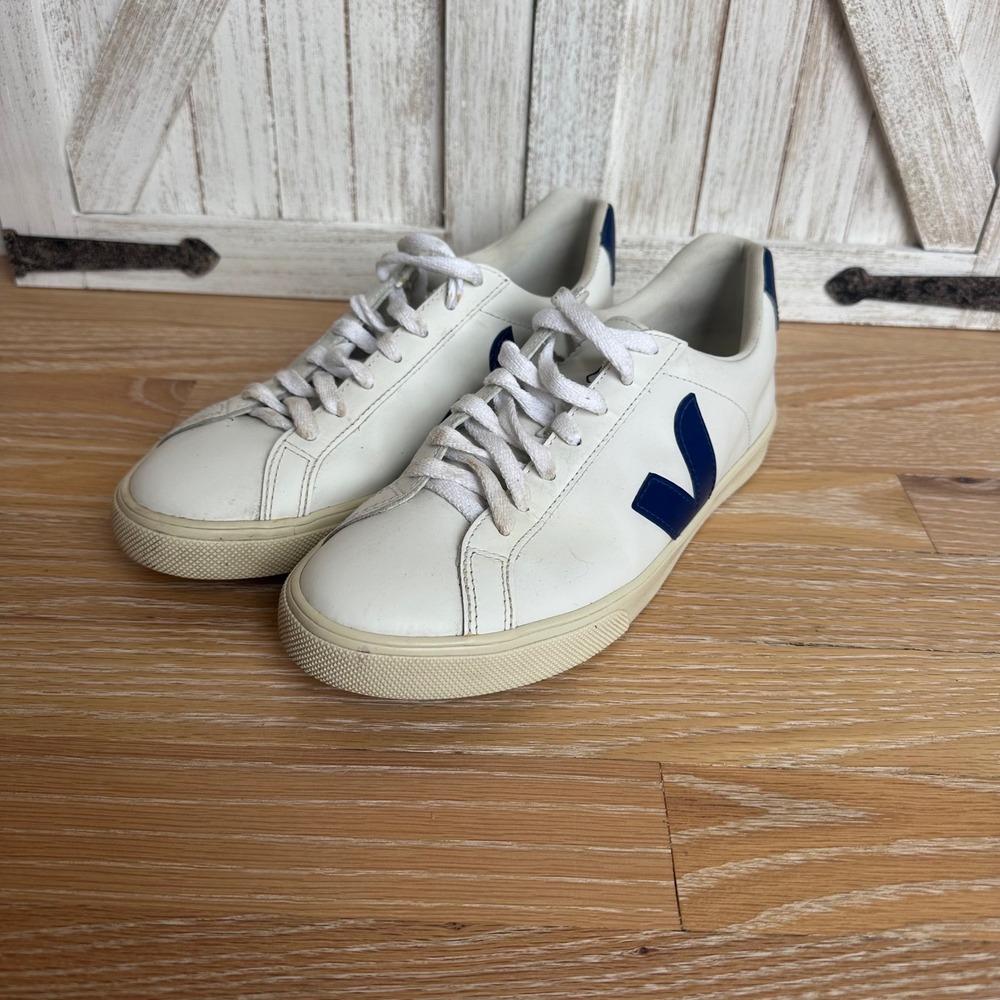 Veja Esplar Low Profile Leather Retro Sneaker White Blue EU 40 US 9